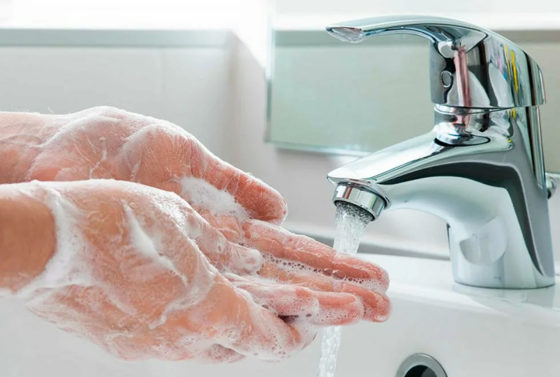 Не мыть руки: чем опасно?