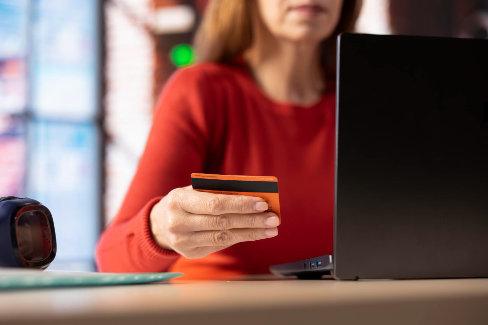 «Рубль на подъёме: приморцы рекордно наращивают сбережения»